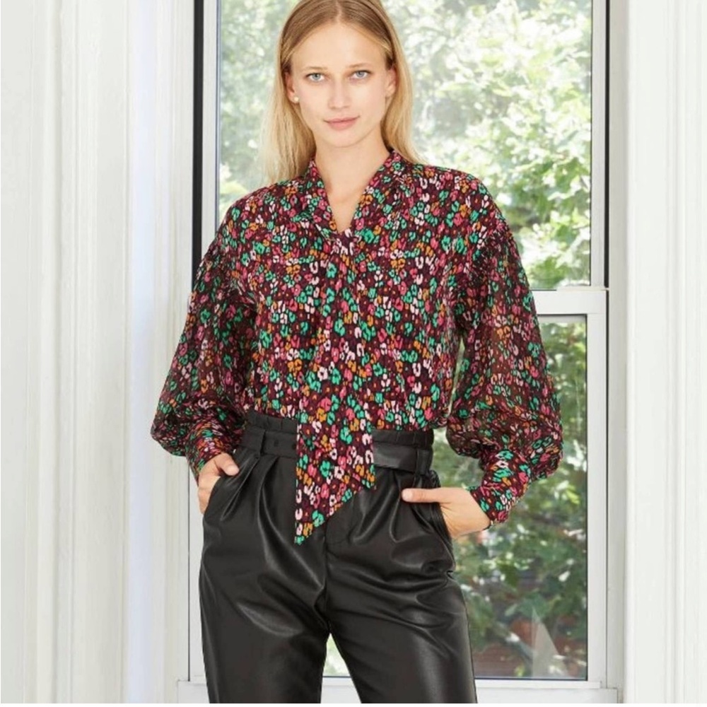 Who what wear multicolored blouse